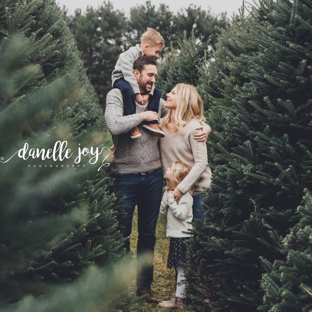 Meet your Posher, Carrie